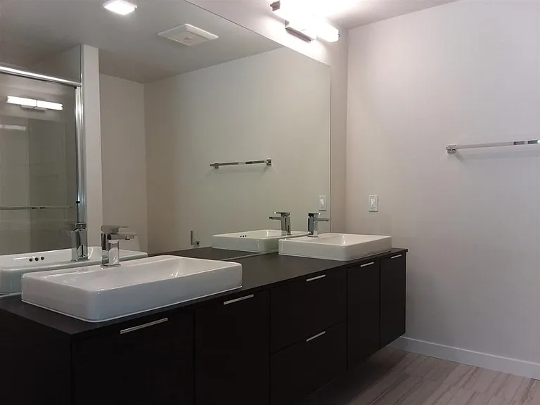 1605 Riviera Ave #406 — Photo 8