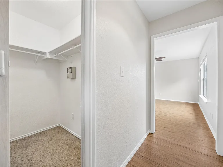10712 Marshitahs Way — Photo 11