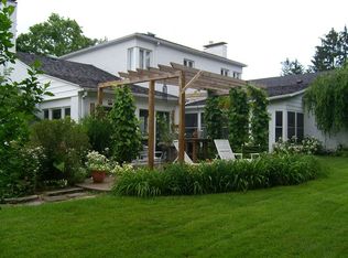 2762 Martin Rd, Zanesville, OH 43701