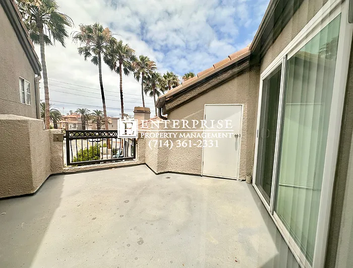 310 Lake St #310 — Photo 16