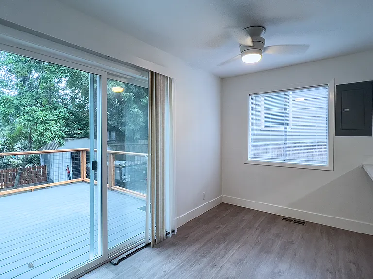 3914 SE 13th Ave — Photo 5