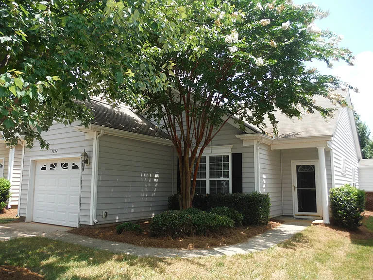 4814 Sunset Ridge Ct — Photo 1