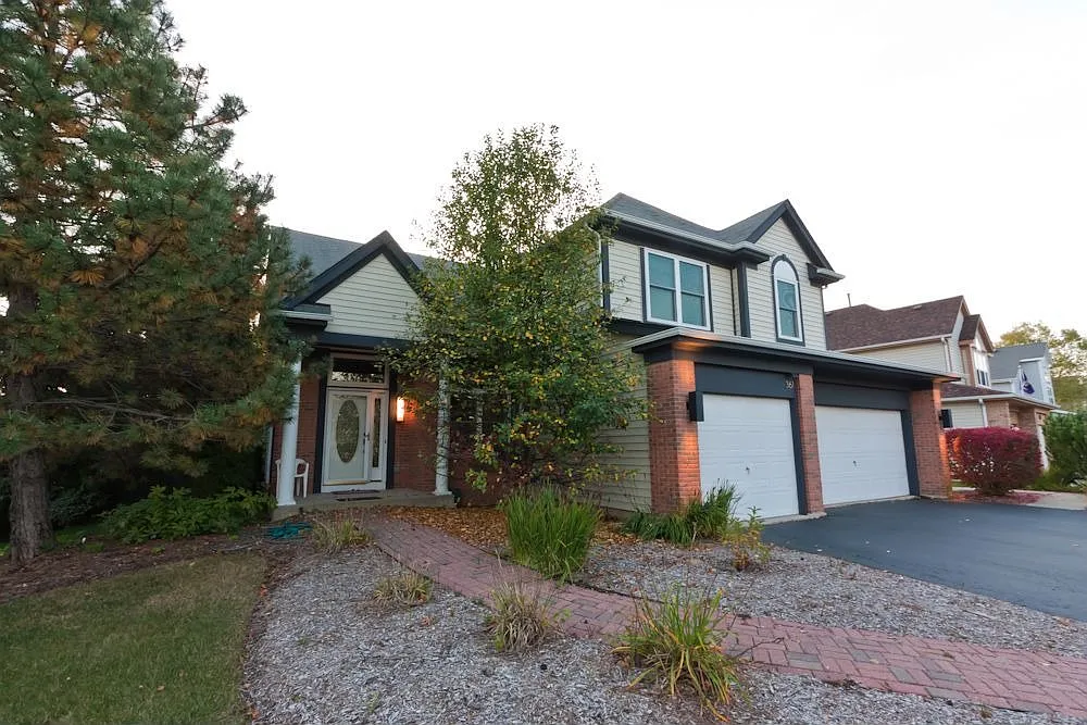 361 Gatewood Ln photo 1