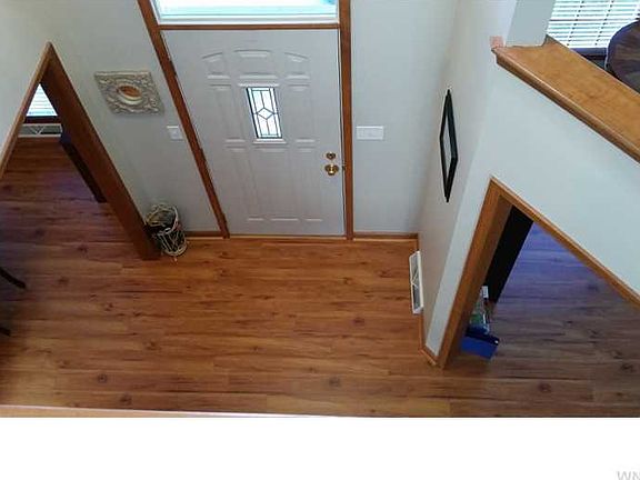 4th image of 2 Stone Hedge Dr