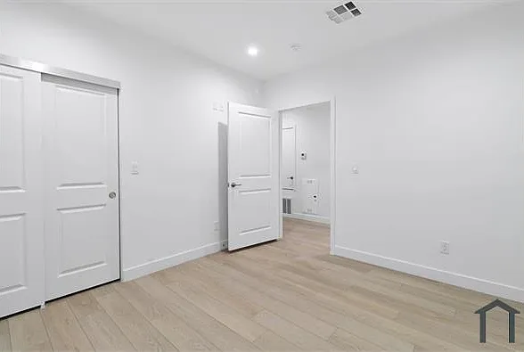 10609 S Inglewood Ave #1 — Photo 13