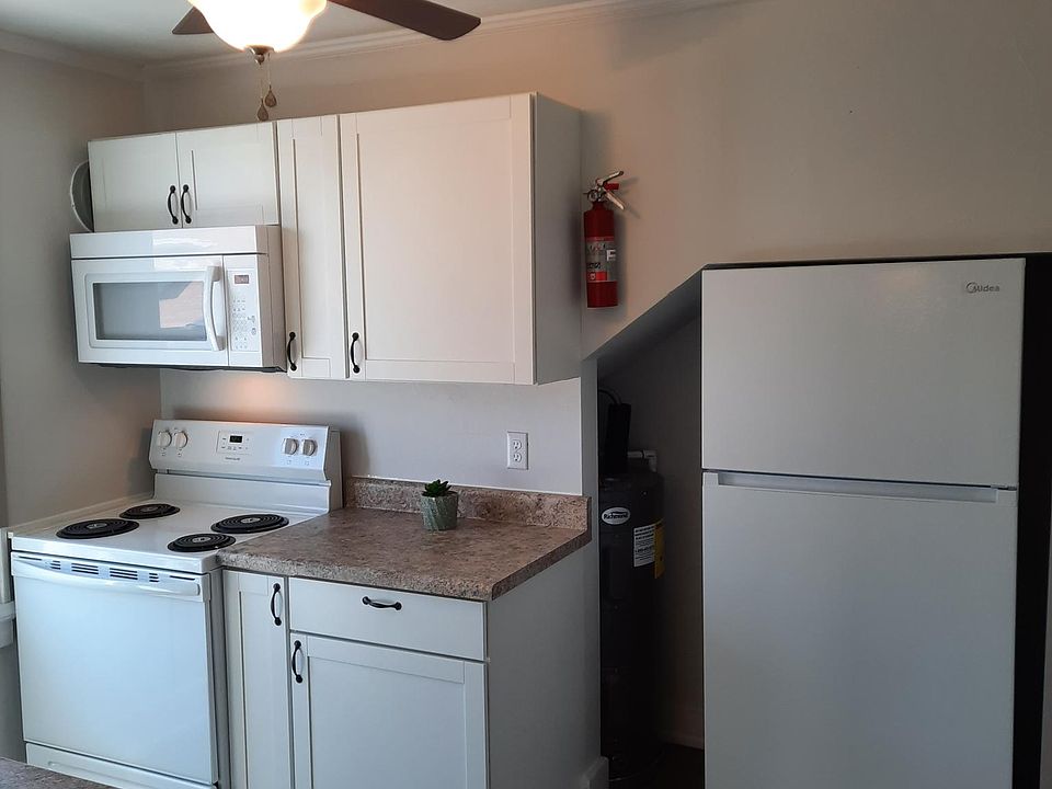 1st image of 426 N Jameson Ave #2