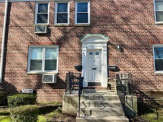 2042 East 57th Street