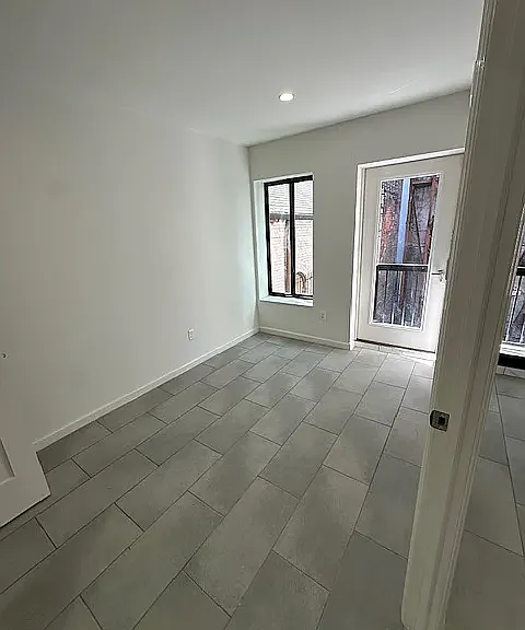 346 W 53rd St #5 — Photo 5