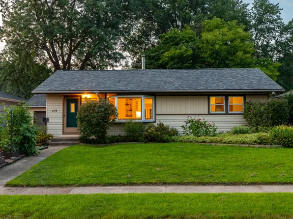 115 E 16th St, Ames, IA 50010