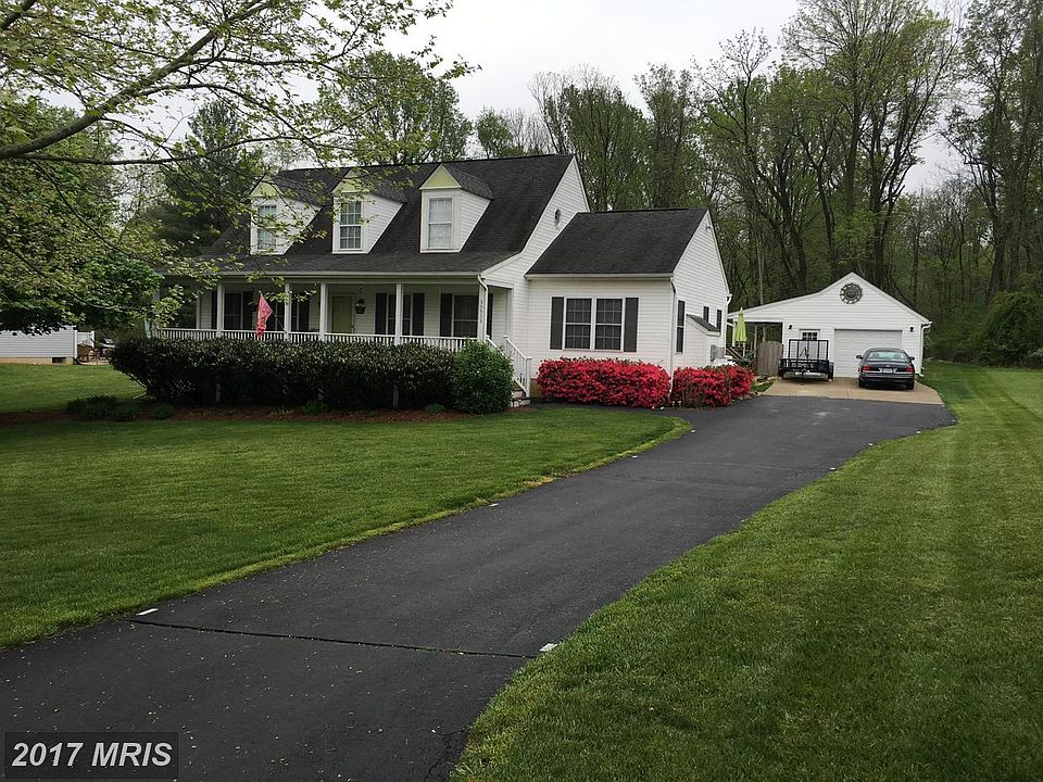 1st image of 35533 Sourwood Pl