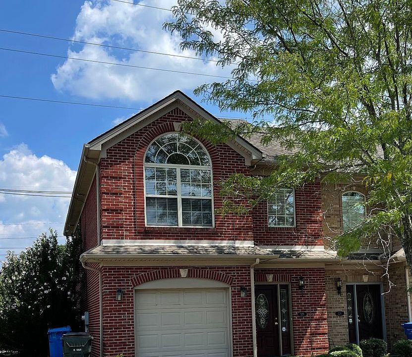 1st image of 328 Broadleaf Ln