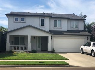 3015 W Jerome Ave, Visalia, CA 93291