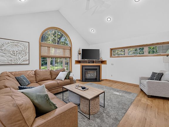 5th image of 478 Game Ridge Trl