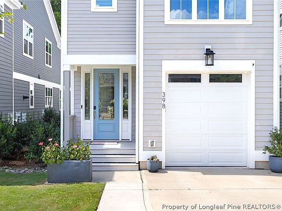 3rd image of 398 Carolina Ave