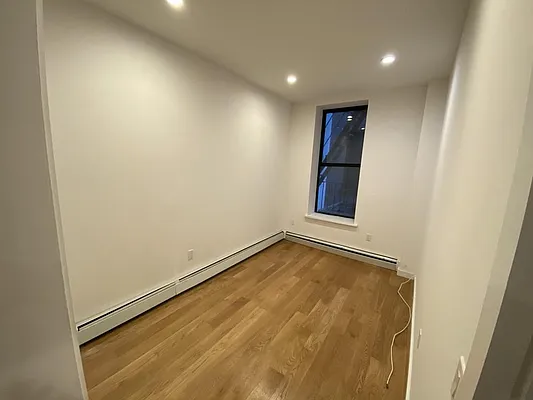 Rented by Maz Group NY | media 6
