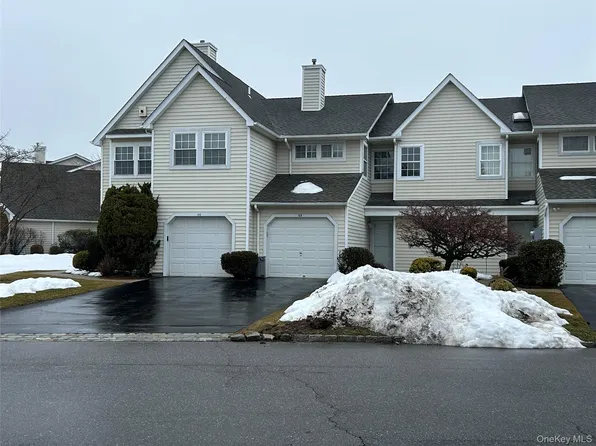 65 Erik Drive, East Setauket, NY 11733