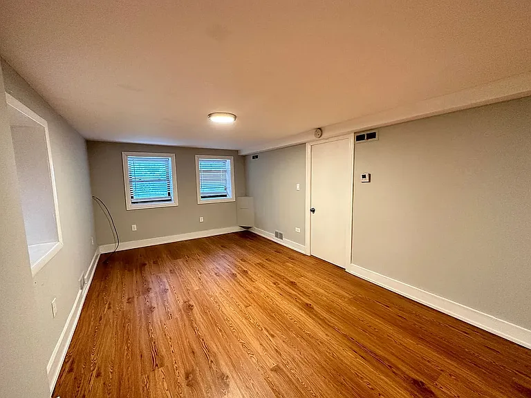 2307 S Trumbull Ave #G — Photo 7
