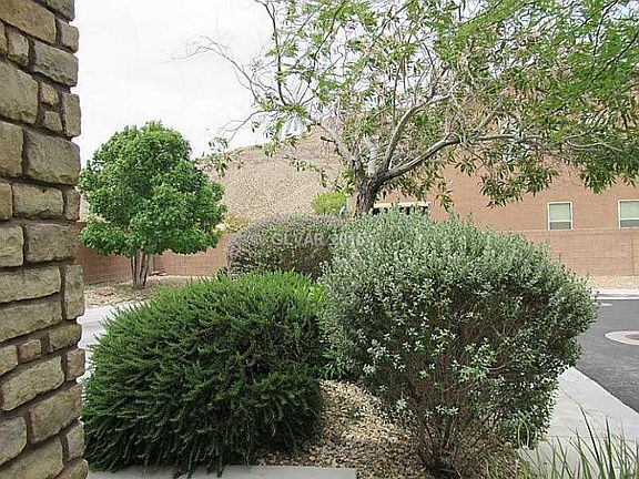 2nd image of 6596 Holly River St