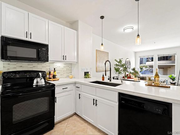 4th image of 350 K St Unit 409
