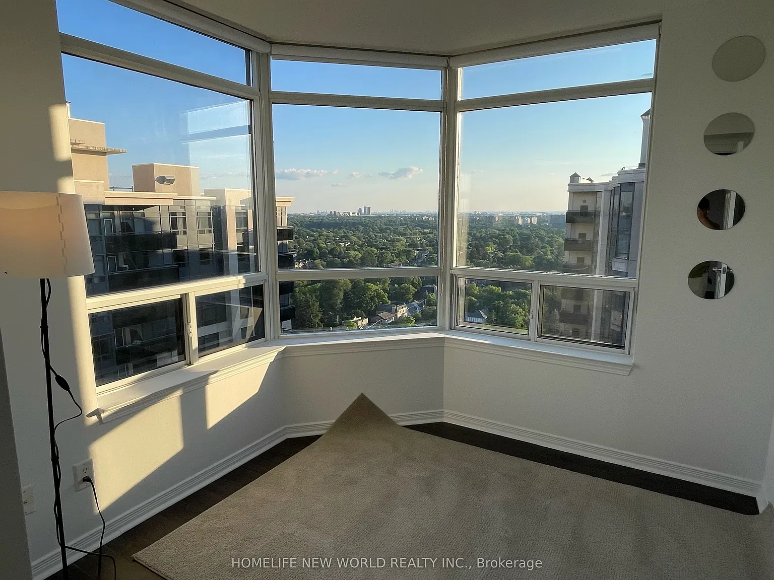 2 bed, $2,780 — Photo 2
