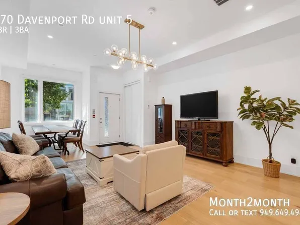 270 Davenport Rd #5, Toronto, ON M5R 0C1