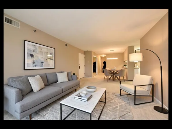 3935 S 84th STREET #4, Greenfield, WI 53228