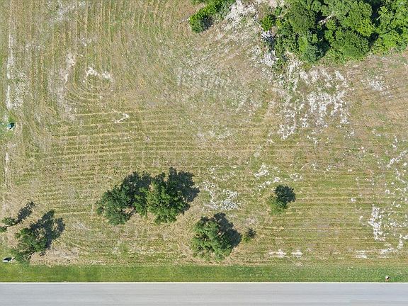 3rd image of 10155 Blanco Springs Rd