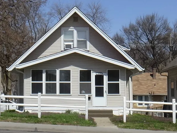 3622 Ames Ave, Omaha, NE 68111