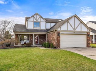 41640 Brandywine Dr, Clinton Township, MI 48038