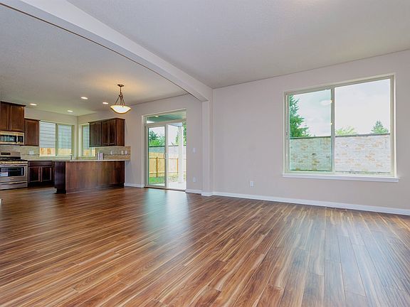 3rd image of 15019 NE 83rd Cir