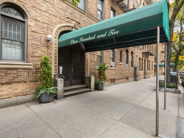 305 East 88th Street image 11 of 12