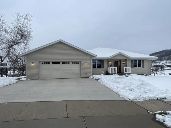 217 Haralson LANE, La Crescent, MN 55947
