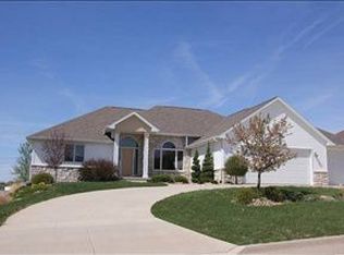 165 Bunker Cir, Dike, IA 50624