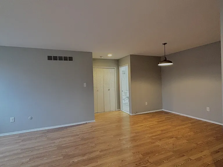 1771 E Woodward Heights Blvd — Photo 3