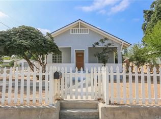 510 E 8th St, Corona, CA 92879