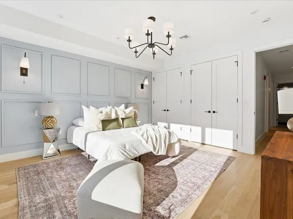 105 Laidlaw Avenue image 16 of 25