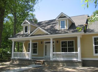 300 Hundred Oaks Pkwy, Summerville, SC 29483