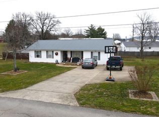 59 Loop Dr, Monticello, KY 42633