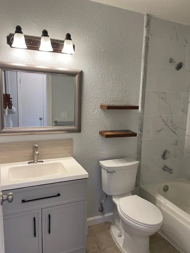 Building Photo - 7607 Eagle Park Dr #7607