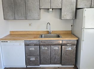 4377 N 90th St #4, Milwaukee, WI 53222