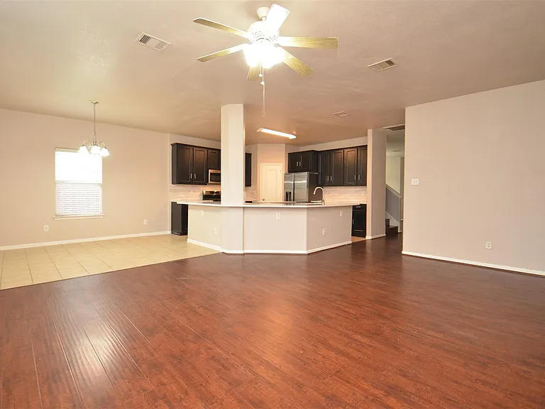 2707 Roaring Oaks Ln — Photo 16