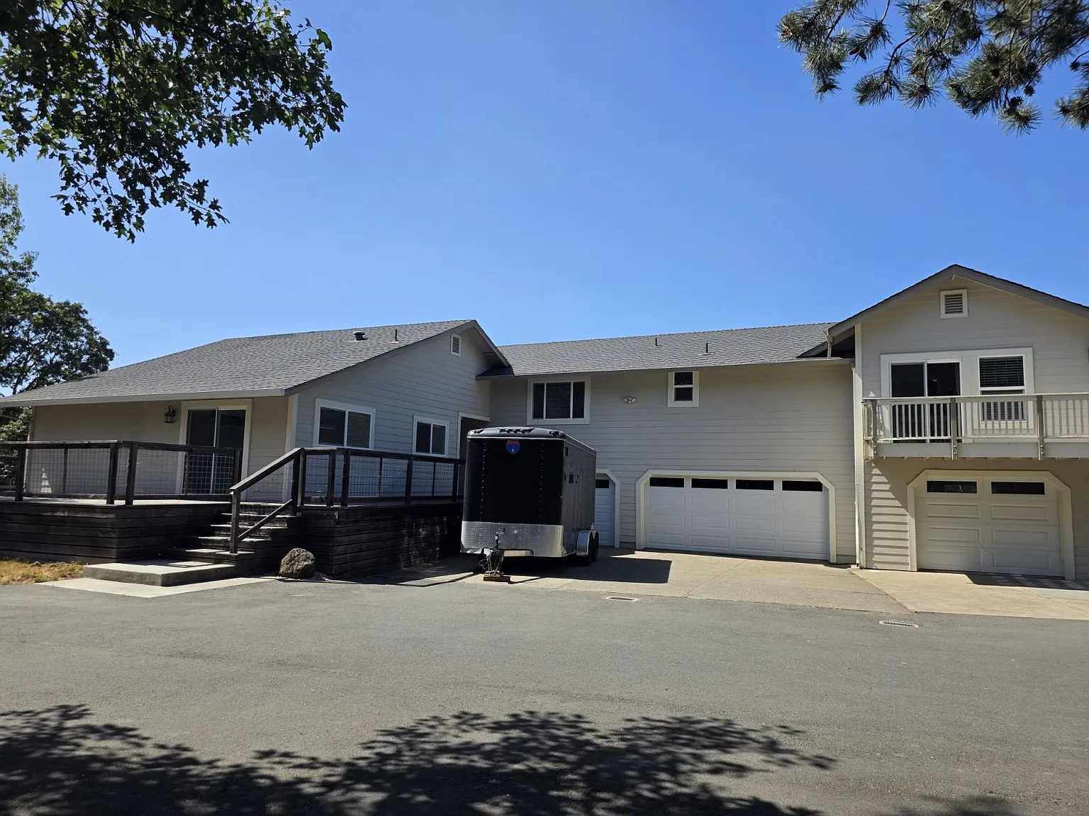 780 West Cotati Avenue - 1 — Photo 2