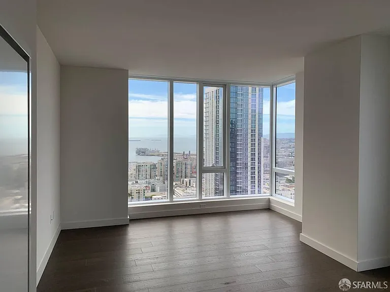 488 Folsom St #3605 — Photo 10