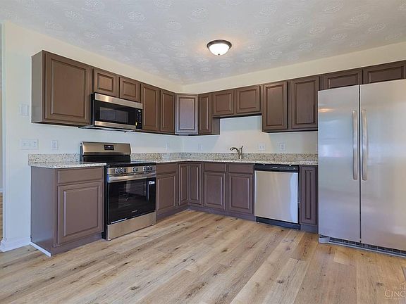 2nd image of 708 E Main St