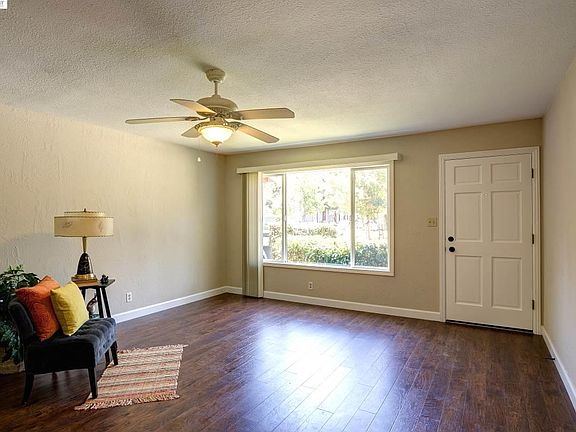 2nd image of 5374 Black Ave