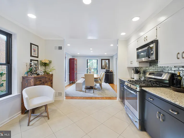 4732 Massachusetts Ave NW — Photo 9