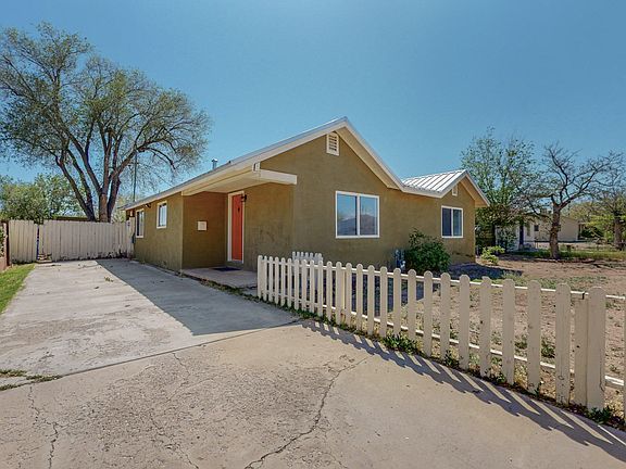 4th image of 1346 San Lorenzo Ave NW