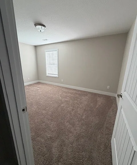 121 Kirbyberry Rd — Photo 16