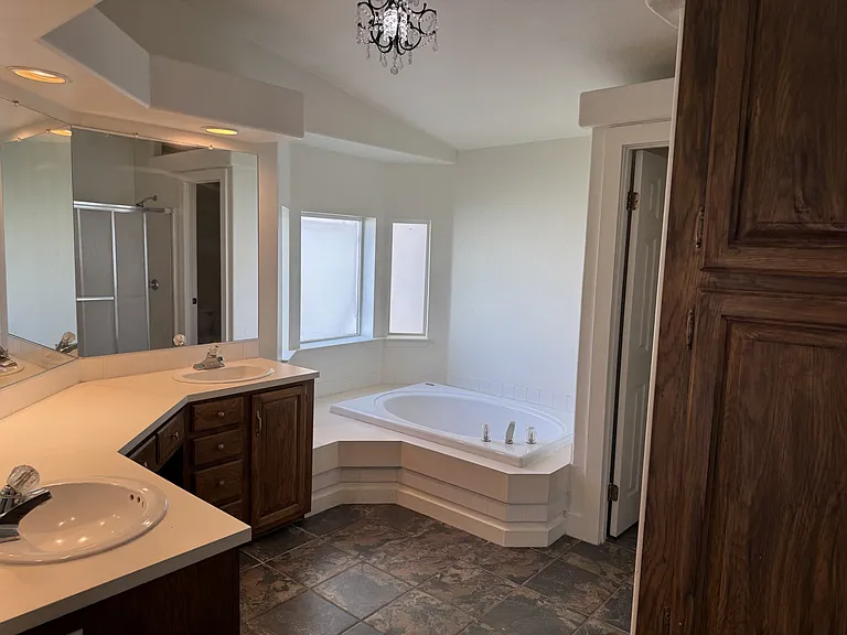 3171 E Horse Thief Dr — Photo 31