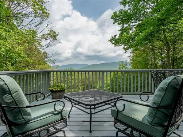 66 Summit Trails Road, Weston, VT 05161
